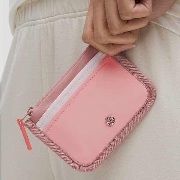 Lululemon Athletica Pink and White Key & Card Holder - Picture 6 of 6